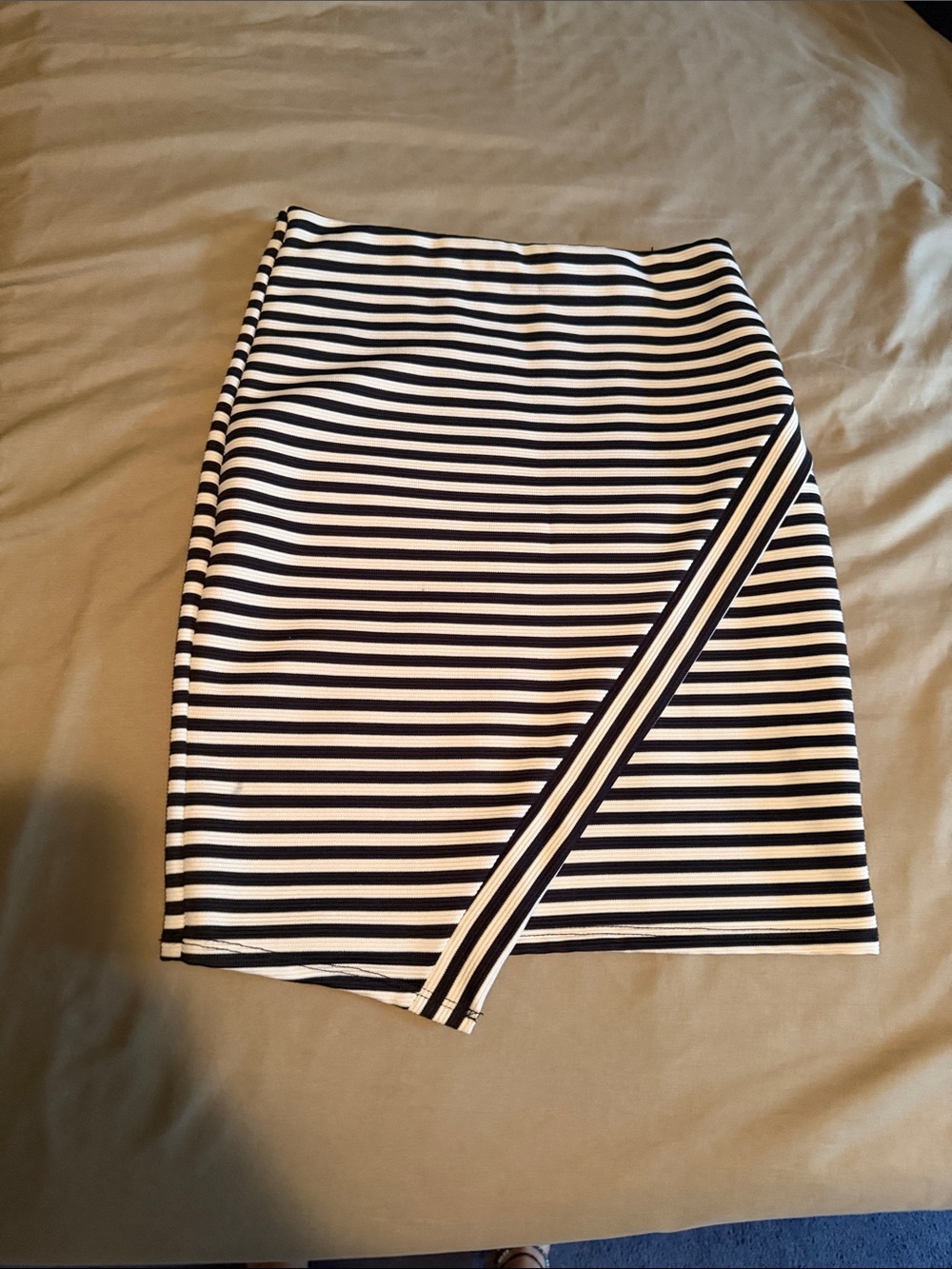 Black and White Striped Mini Skirt with Diagonal Overlap